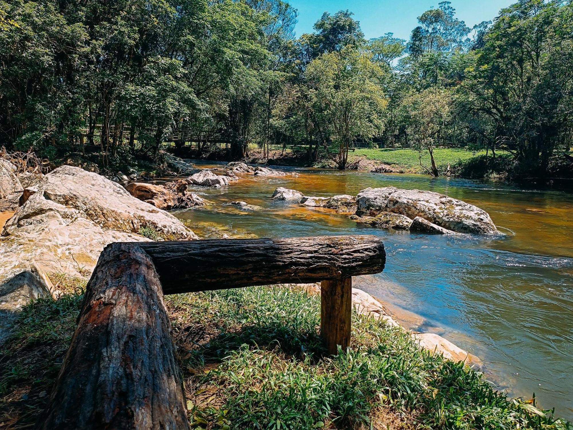 Com Cachoeira No Quintal Alojamento de Turismo Selvagem *